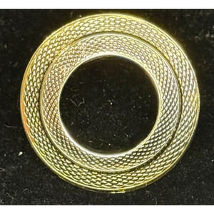 Vtg Lieba Scarf Clip USA Textured Gold Tone Open Circle Wreath Ring Signed
